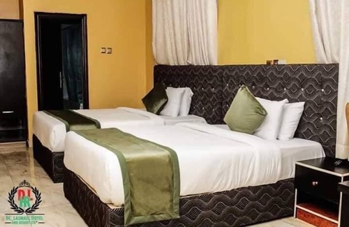 Port Harcourt Hotel | De-Lasmall Hotel and Resort Ltd