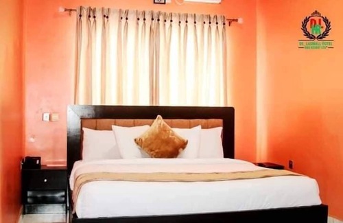 Port Harcourt Hotel | De-Lasmall Hotel and Resort Ltd