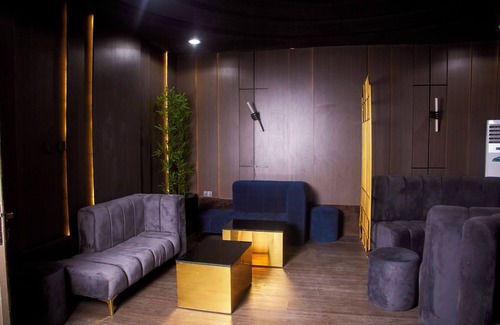 Abuja Hotel | De Mipos Luxury Suites