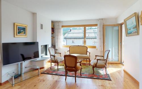 Celerina-Schlarigna Apartment | De Pedrini 6