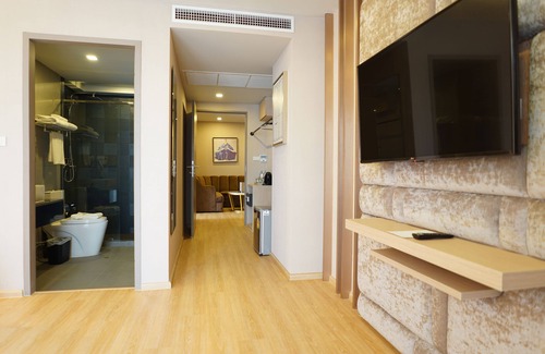 Ratchathewi Hotel | De Prime@rangnam, Your Tailor Made Hotel