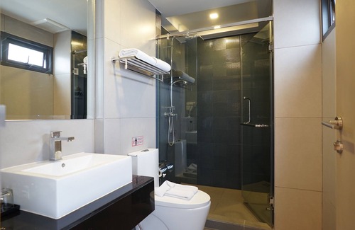 Ratchathewi Hotel | De Prime@rangnam, Your Tailor Made Hotel