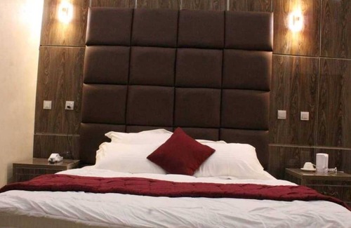 Gwarinpa Estate Hotel | De-Rossi Hotel And Suites