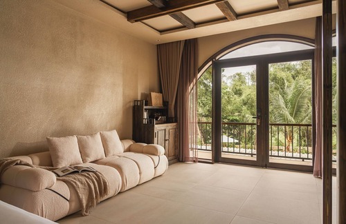 East Ham Tien Beach Hotel | De' Tuva resort Mui Ne
