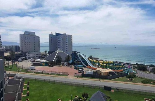 Mossel Bay Apartment | De Valle 63 Lovely 2 bedroom apartment with full sea view