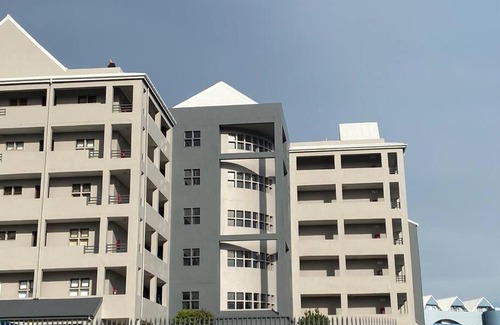 Mossel Bay Apartment | De Valle 63 Lovely 2 bedroom apartment with full sea view