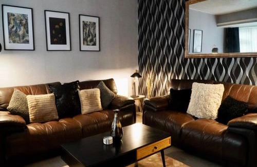 Stockton-on-Tees House | Deal House