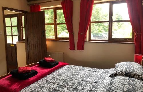 Lydney Apartment | Deanwood Holiday Cottages