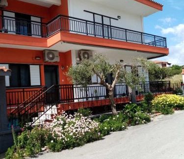 Nea Rodha Apartment | Deaspoina Apartments