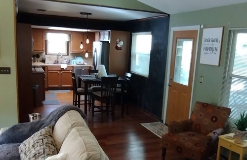 North Augusta House | Deb's Place