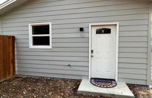 Decatur Apartment | Decatur Bungalow Cozy Comfort & Convenience