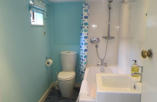 Aldeburgh Cottage | Deceptively spacious cottage close to beach in heart of Aldeburgh