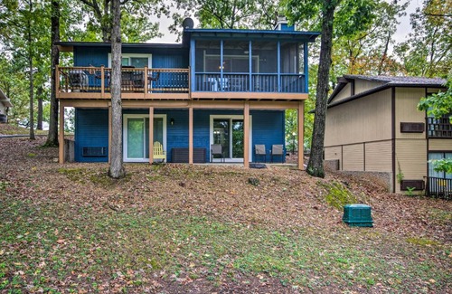 Osage Beach House | Deck and Fire Pit Margaritaville Resort Home!