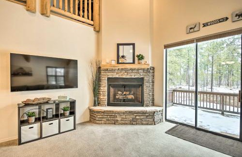 Pinetop House | Deck and Gas Grill Spacious Pinetop Cabin
