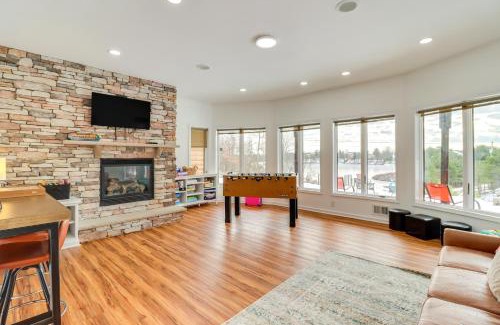 Long Pond House | Deck and Lake View Spacious Long Pond Home!