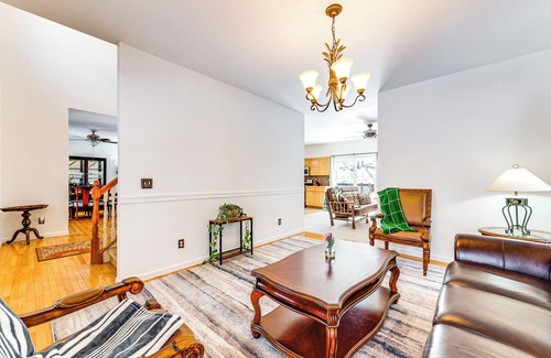 Pocono Lake Cottage | Deck, Fire Pit & Grill: Spacious Pocono Lake Gem