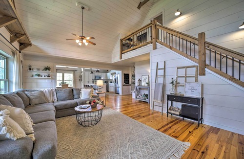 Lake Toxaway House | Deck + Fire Pits: Lake Toxaway Getaway!