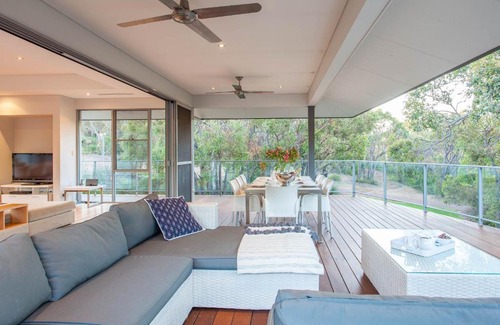 Eagle Bay House | Deck House I Private Properties