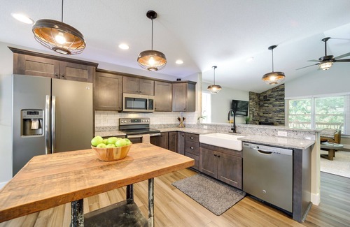Cullowhee House | Deck + Mtn Views: Riverfront Cullowhee Home