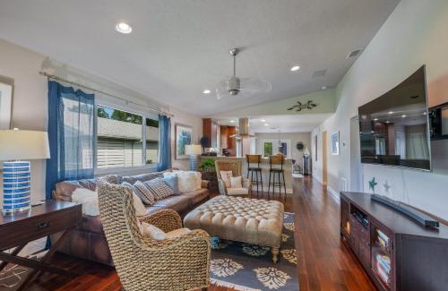 Anna Maria House | Decked Out - Stunning Home Huge Sunny Resort Style Heated Pool Walk to Pine Ave Beach