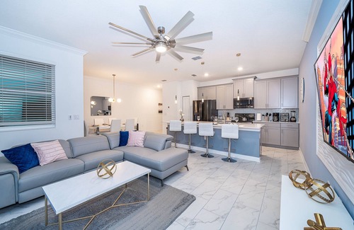 Kissimmee Ski Chalet | Decorous Townhouse 4Bed/3Baths/Pool/5Min Disney
