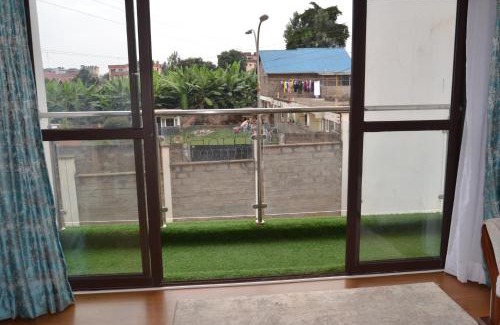 Ruaka Apartment | Dee's cottage