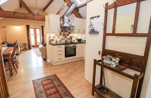 Corwen Cottage | Dee Valley Country Escape - Sleeps 4 & Hot Tub