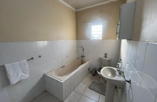 Mahikeng Apartment | Dee village