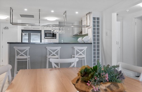 Brisbane House | Deep Blue Apartment 8 Tangalooma