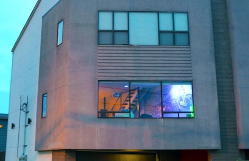 Deep Ellum House | Deep Ellum Cowboy | 4 Story Luxury Townhome