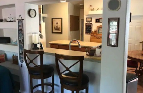 Iron Springs House | Deep Pines Retreat with Hot Tub
