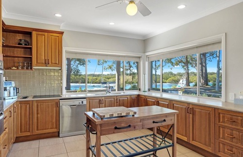 Woollamia House | Deep Water Paradise-130m to Huskisson boat ramp