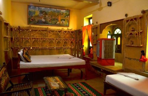 Amar Sagar Pol Hotel | Deepak Hotel & Restaurant