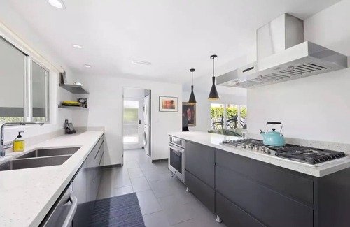 Deep Well Ranch House | Deepwell Palm Sage Estate, 4 Bed, 2.5 Bath