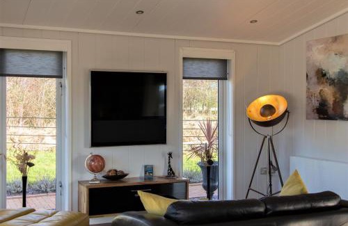 Cheddar House | Deer Leap, Strawberryfield Park