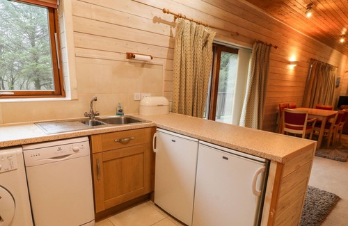 Bideford Cabin | DEER LODGE, family friendly, country holiday cottage in Woolsery