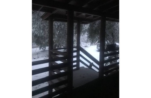 Pine Grove House | Deer Lodge Ski, Fish! 45 Mins to Kirkwood.