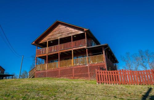 Sevierville House | Deer Lodge