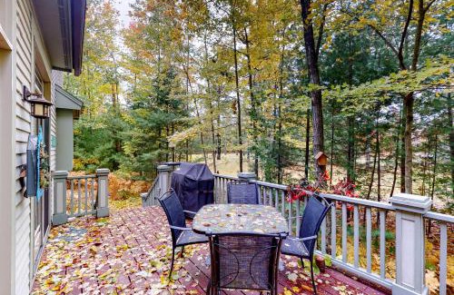 Glen Arbor House | Deer Park 19 - 'Inn the Oaks'