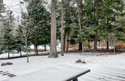 Glen Arbor House | Deer Park 9