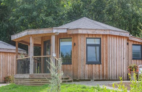 St George House | Deer's Leap - Uk50121
