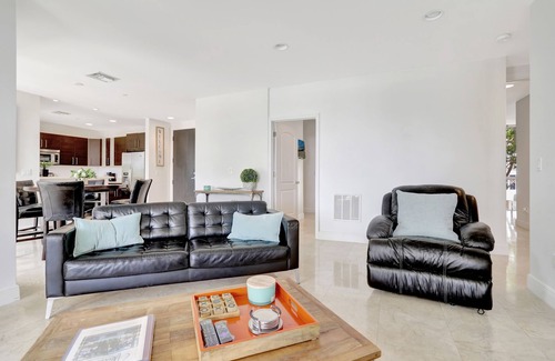 Deerfield Beach Condo | Deerfield Condo Suites by Opus