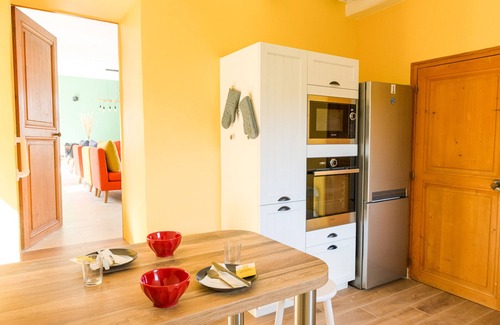 Loctudy Ski Chalet | "Degemer mat" in this family for 10