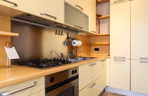 Giambellino Apartment | Dei Tulipani 4