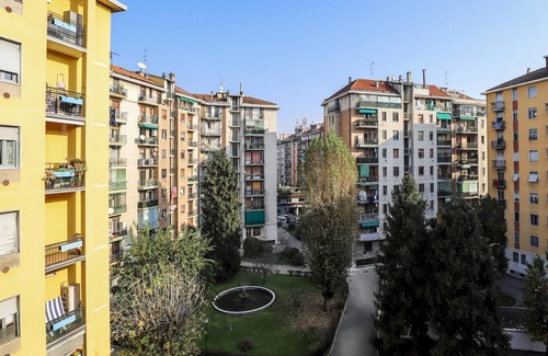 Giambellino Apartment | Dei Tulipani 4