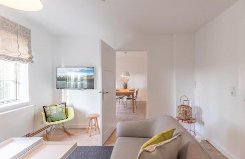 Tetenbull House | Deichwärterkate
