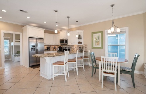 Crystal Beach House | Deja View 3 Bedroom Home