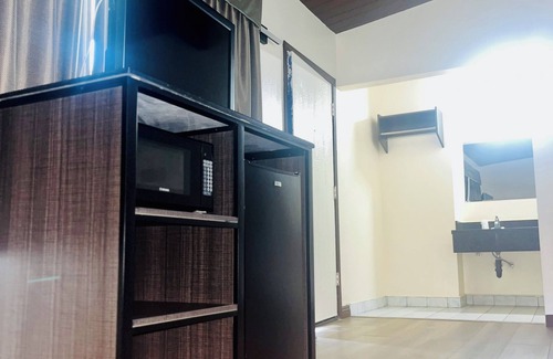 Hawthorne Hotel | Del Aire Inn