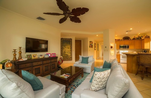 Herradura Apartment | Del Mar 5F 3 Bedr 2 Bath