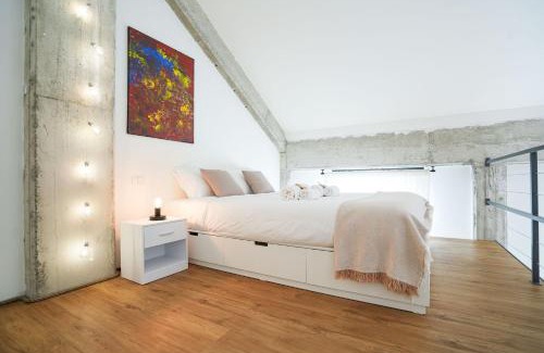 Cagnola House | Del Re House, parking free